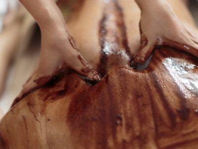 Chocolate massage